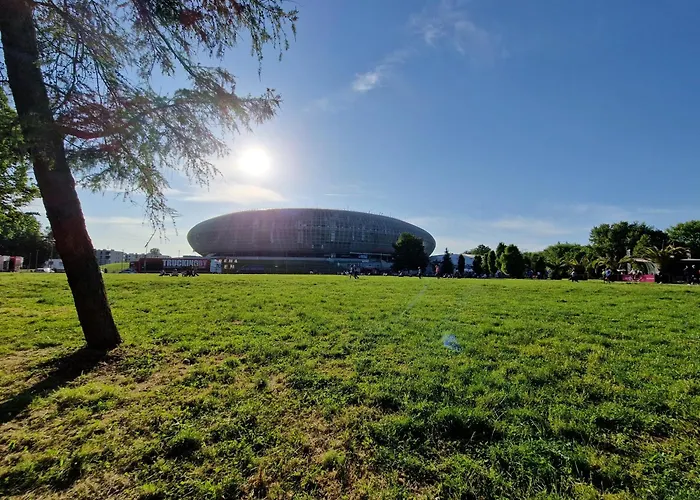 Ulica Lema - Tauron Arena Krakow, Parking, Wifi